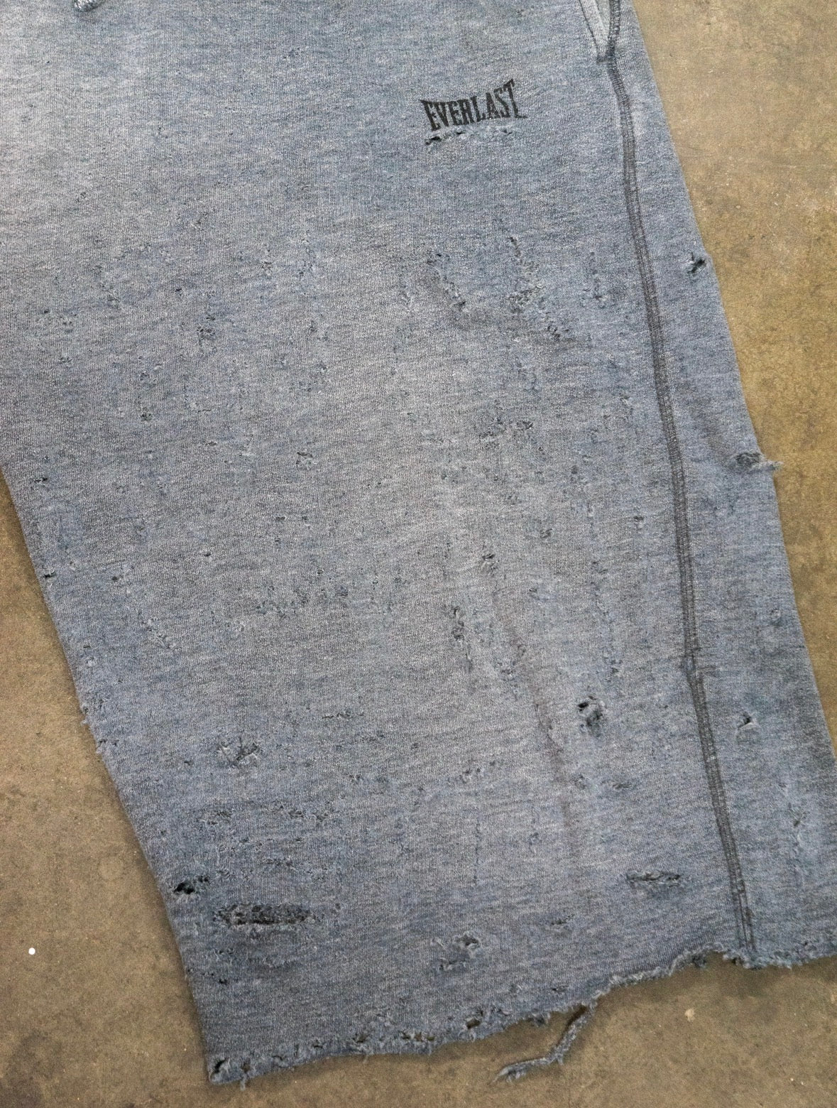 Everlast "Distressed" Baggy Shorts